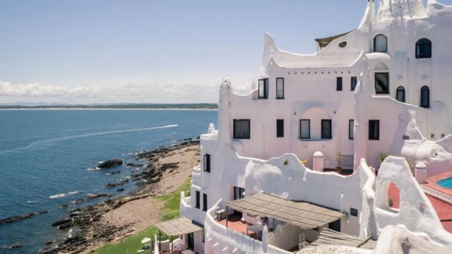 Punta del Este, cada vez más lejana para el turista medio argentino: cuánto sale alquilar una casa o departamento
