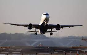 Viajar en verano: aceleró la competencia entre las aerolíneas con vistas a las vacaciones y esta es la oferta de vuelos