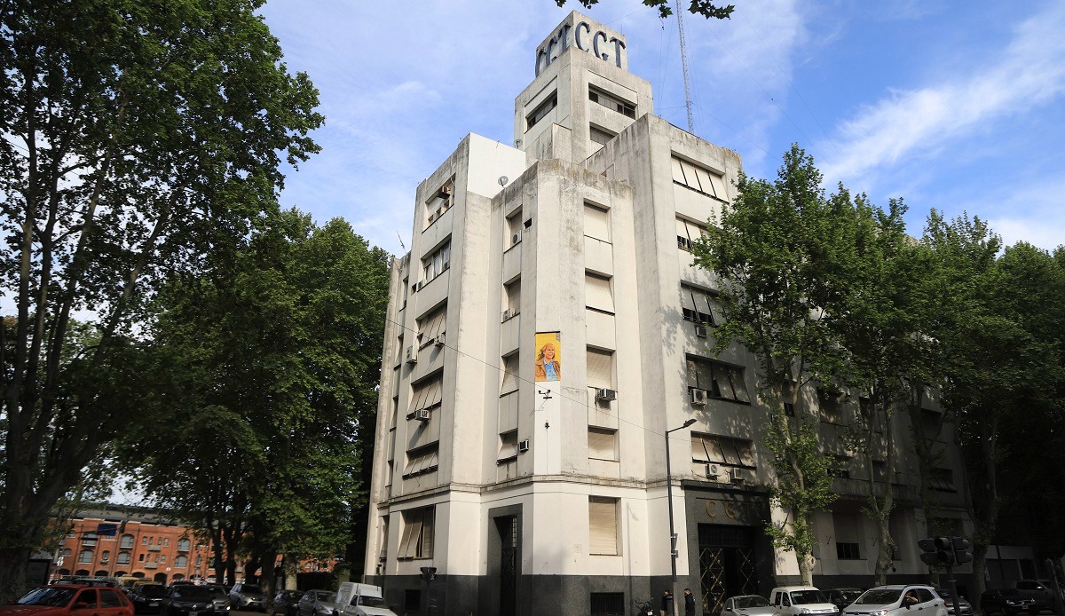 Tiembla la unidad de la CGT: polémica por la supuesta venta del edificio de Azopardo