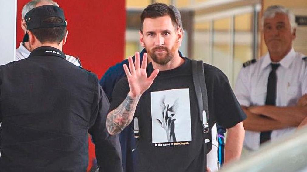 Messi llegó a la Argentina para sumarse a la Selección