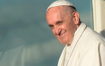 Por qué Nelson Castro se convirtió en el famoso más odiado tras la muerte del Papa Francisco