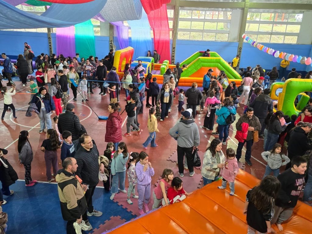 Exitoso festejo por el Día del Niño en Villa La Angostura