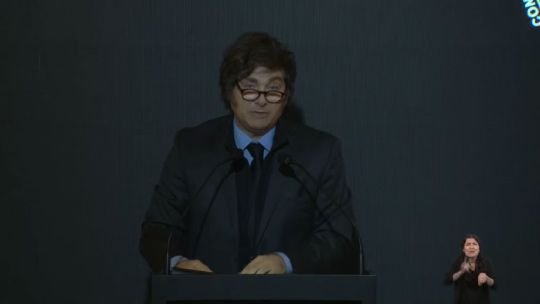 Milei sobre Lomas de Zamora: “Ni la gente mastica vidrio ni nos vamos a dejar amedrentar con estas acciones cobardes”