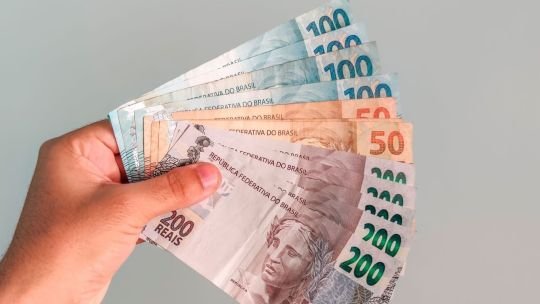 Real hoy y real blue hoy, EN VIVO: el minuto a minuto de la cotización de este lunes 18 de agosto de 2025