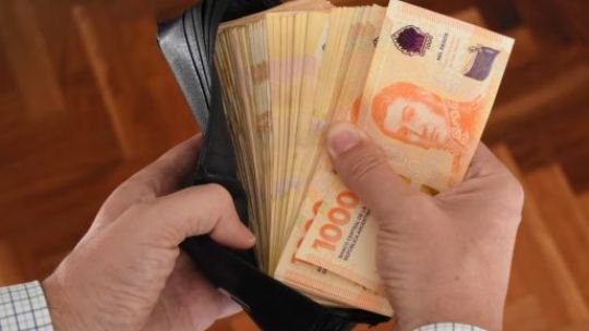 Septiembre llega con aumentos: transporte, agua, gas y colegios