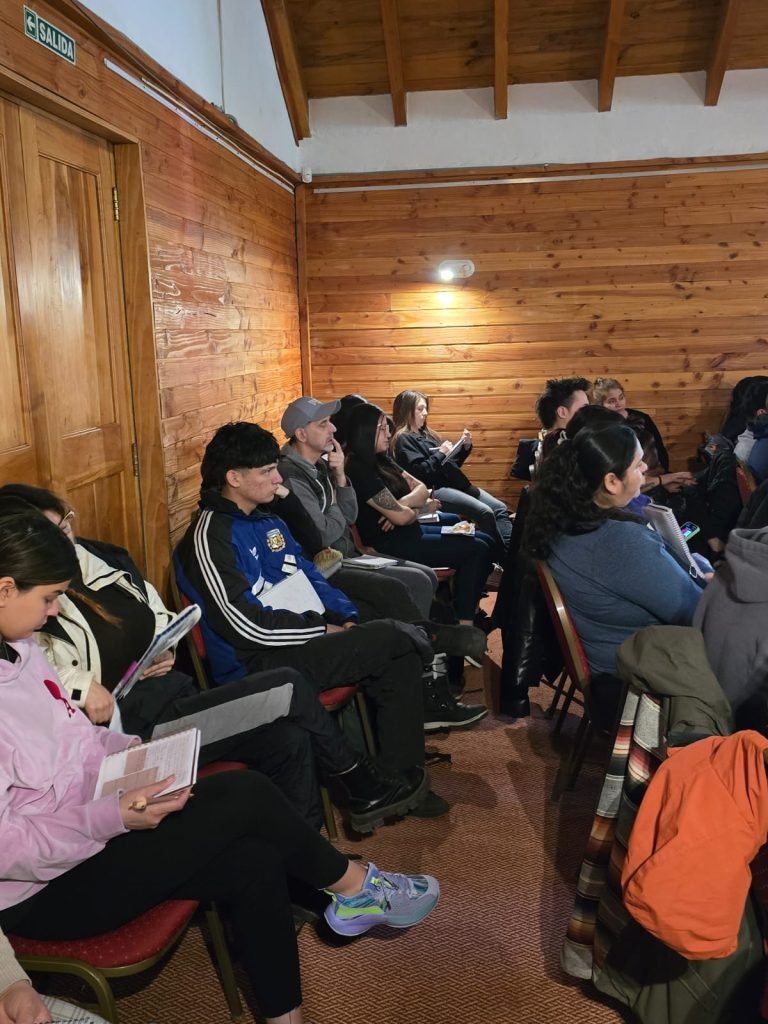 El Área de Bromatología Municipal, como todos los meses, lleva a cabo la capacitación para la obtención del Carnet de Manipulación segura de alimentos.