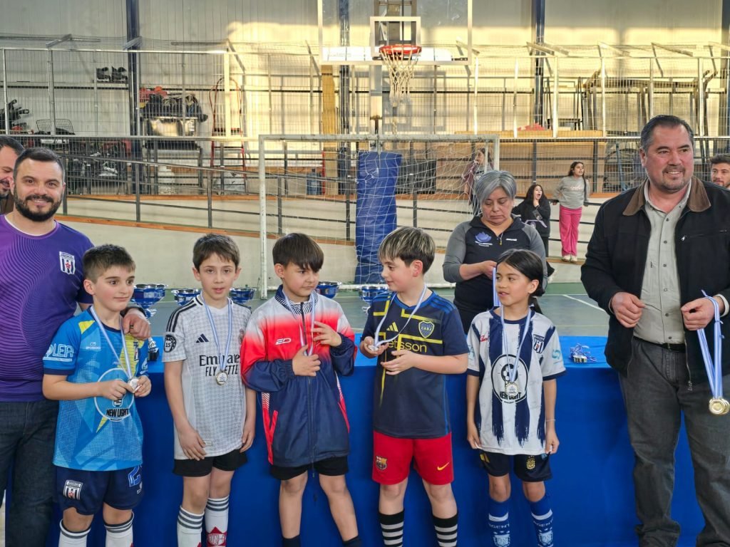 Culminó el Torneo Infantil de Fútbol de Salón con gran participación y entrega de premios