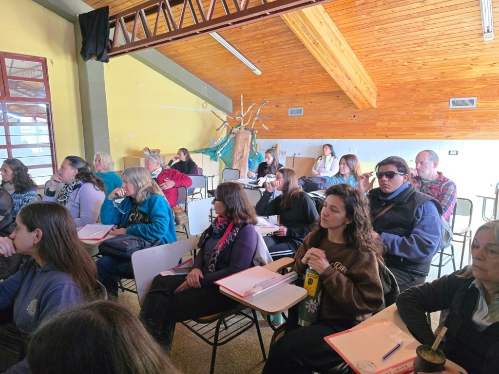 Villa La Angostura realizó con éxito el 4° Encuentro de Plantas para la Salud