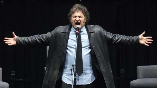 Milei comienza su gira de campaña nacional en Ushuaia y visitará otras tres provincias esta semana