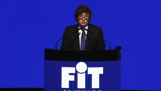 Ya en suelo argentino, Milei defendió el rumbo