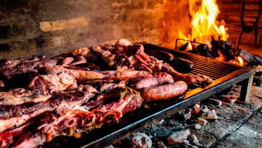 Carne en crisis: el asado argentino cuesta más que en París y el consumo sigue en baja