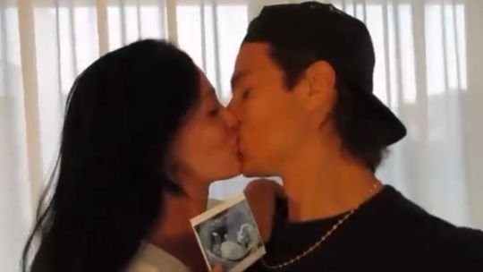 “Primer posteo de nosotros tres”: la tierna forma en que Paulo Dybala y Oriana Sabatini confirmaron su embarazo