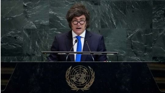 La encuesta que perfora el modelo: Milei solo mantiene apoyo tibio de la clase baja y la corrupción lidera las preocupaciones