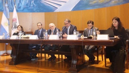 ‘Efecto Barbra Streisand’: las reflexiones de Jorge Fontevecchia en la UBA respecto de la censura previa en el Gobierno de Javier Milei