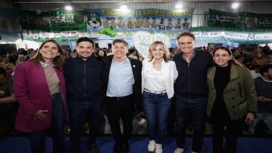 Axel Kicillof cerró campaña en Tigre junto a Sergio Massa y Malena Galmarini y apuntó contra Javier Milei: “Un voto para frenar la crueldad”