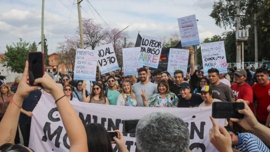 Masiva marcha en La Rioja para respaldar la ley de financiamiento universitario
