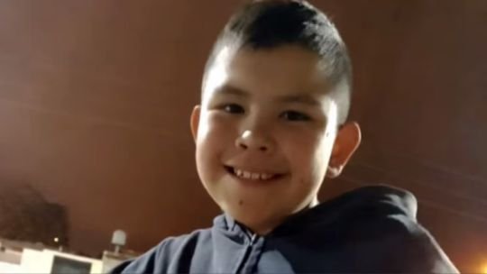 La madre acusada de matar a su hijo de 11 años dijo que el niño “sufrió un accidente con un hierro”