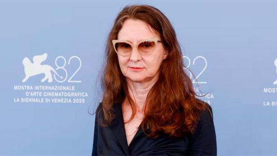 Lucrecia Martel llevó a Venecia la voz de indígenas argentinos en “Nuestra Tierra” Lucrecia Martel llevó a Venecia la voz de indígenas argentinos en “Nuestra Tierra”