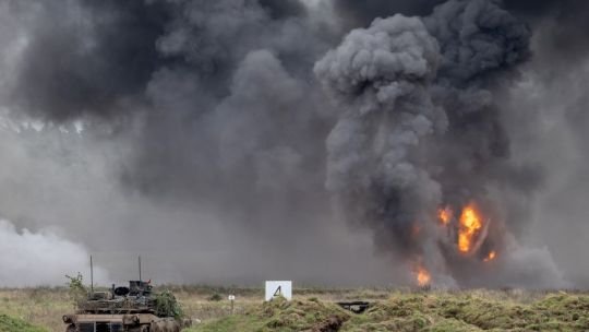 La apocalíptica predicción de un militar: cómo un apagón en el Báltico desataría la Tercera Guerra Mundial