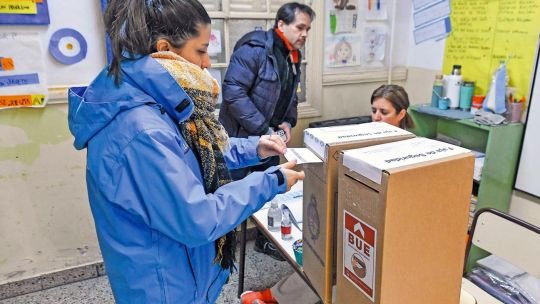Legislativas del domingo 26: claves para entender el sistema electoral argentino