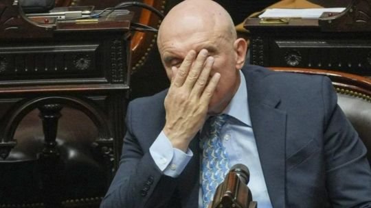 Paridad y boletas: cómo se aplica en Buenos Aires el reemplazo por género tras la renuncia de José Luis Espert