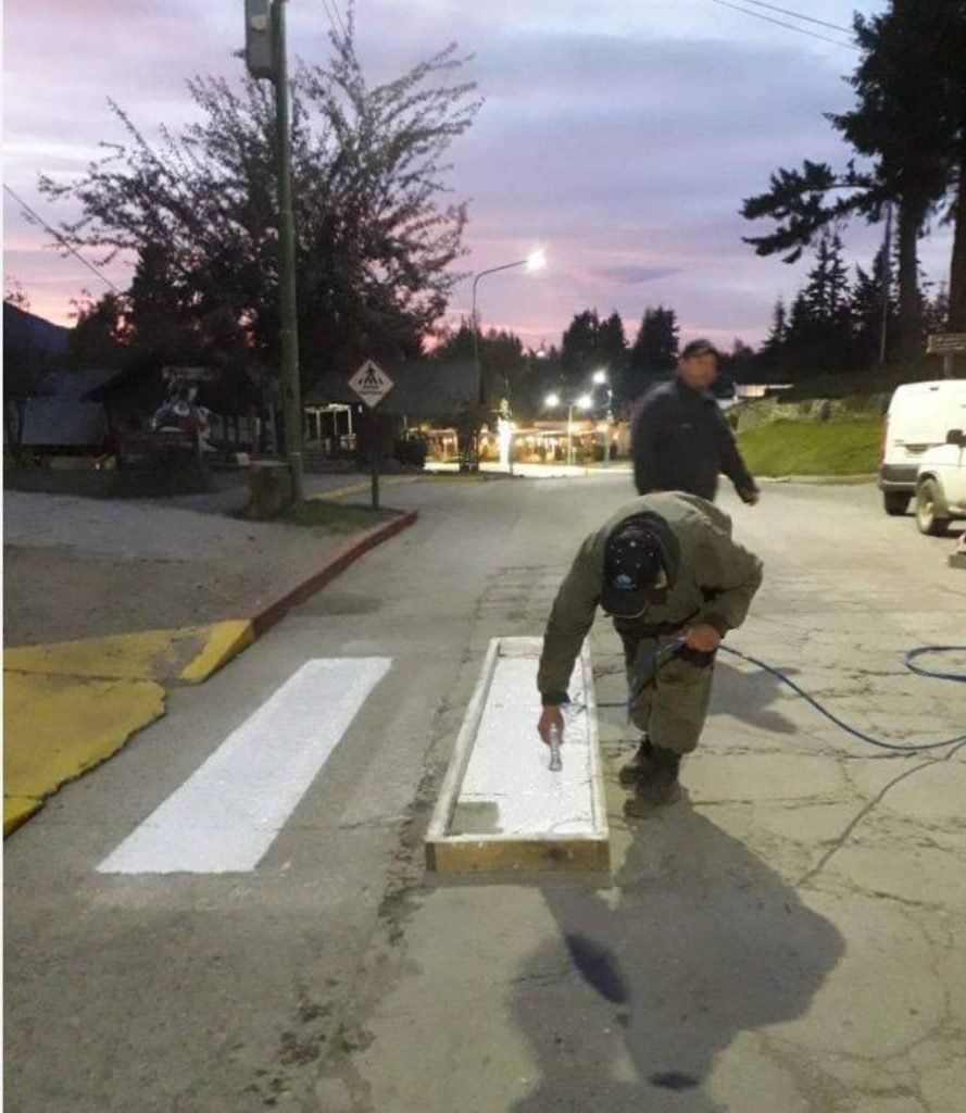 La Secretaría de Seguridad y Ordenamiento Vial de  La Municipalidad de Villa La Angostura informa.