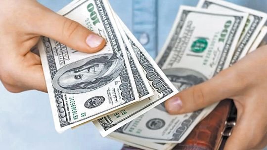 A cuánto cerró el dólar hoy lunes 27 de octubre