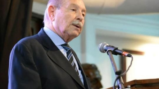 Abogado laboralista cordobés sobre extender la jornada laboral a 12 horas: “Es una burrada absurda”