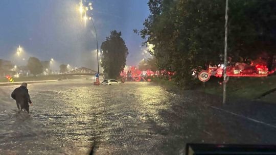 Temporal en el AMBA: en apenas dos horas llovieron más de 150 milímetros Temporal en el AMBA: en apenas dos horas llovieron más de 150 milímetros
