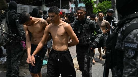 Masacre en Río: denuncian que la operación policial “supera en violaciones” al caso Carandiru