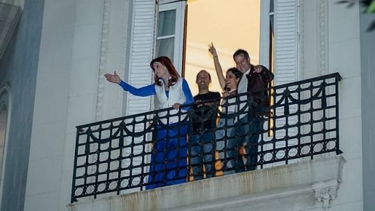 Carta de Cristina Kirchner contra Kicillof y Milei tras la derrota: denunció una “ofensiva para tratar de romper el peronismo”