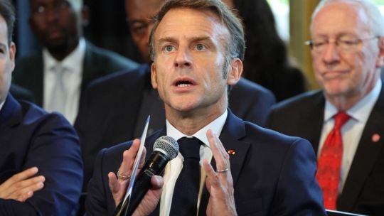 Macron lanzó su segundo gobierno en una semana, con un perfil técnico, en busca de estabilidad institucional