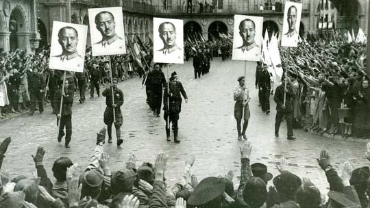 Dictaduras y comunismo: “Cuando alguien gana por goleada, el problema sigue”