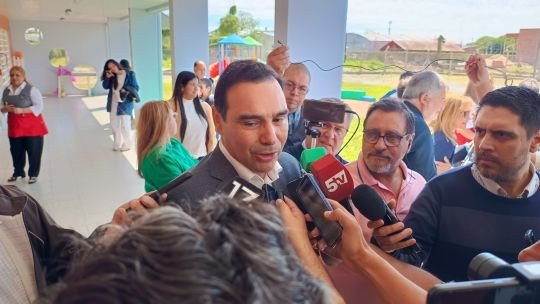 Gustavo Valdés le quita peso a la visita de Milei: “No necesitamos que venga nadie”
