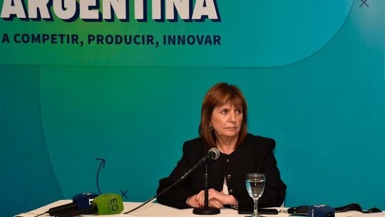 Entre la gobernabilidad y el “narcoterrorismo”: Patricia Bullrich cuestionó a gobernadores que criticaron el swap con EEUU