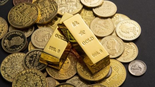 El oro volvió a tocar otro máximo histórico y se acerca a los 4000 dólares la onza