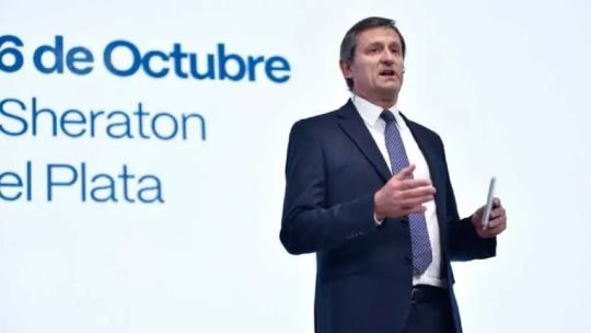 El presidente del coloquio de IDEA es optimista con la reforma laboral e impositiva