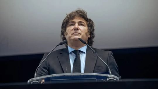 Derrota electoral y crisis económica: ¿se avecina el fin del modelo Milei con un ‘takeover’ de Macri?