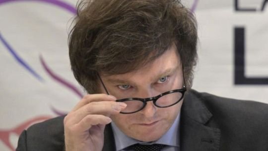 Fuerza Patria mantiene ventaja sobre La Libertad Avanza en Buenos Aires según Zuban-Córdoba