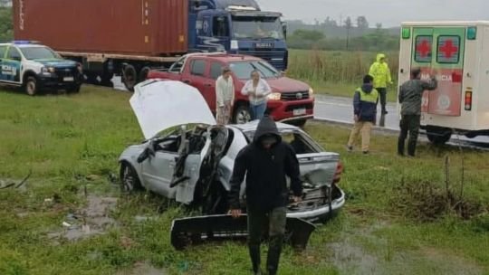 Tragedia en Corrientes: murió un bebé de cinco meses tras el vuelco de un auto sobre la Ruta 14