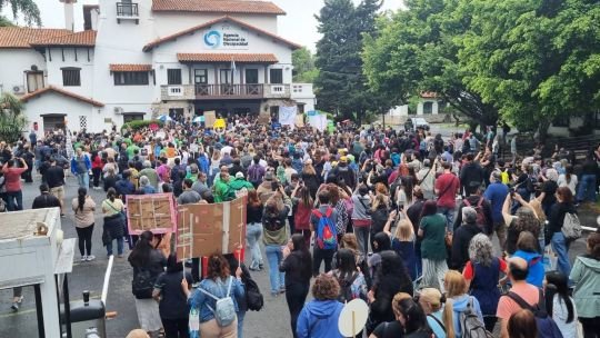 Lola Berthet: “Lo que vivimos no es violencia, es desesperación”