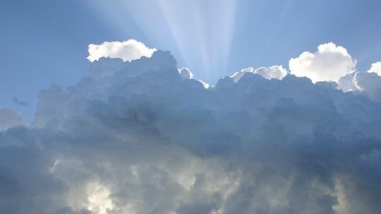 Tormentas matinales, fuerte descenso de temperaturas en Buenos Aires y alertas en el Litoral y Cuyo Tormentas matinales, fuerte descenso de temperaturas en Buenos Aires y alertas en el Litoral y Cuyo