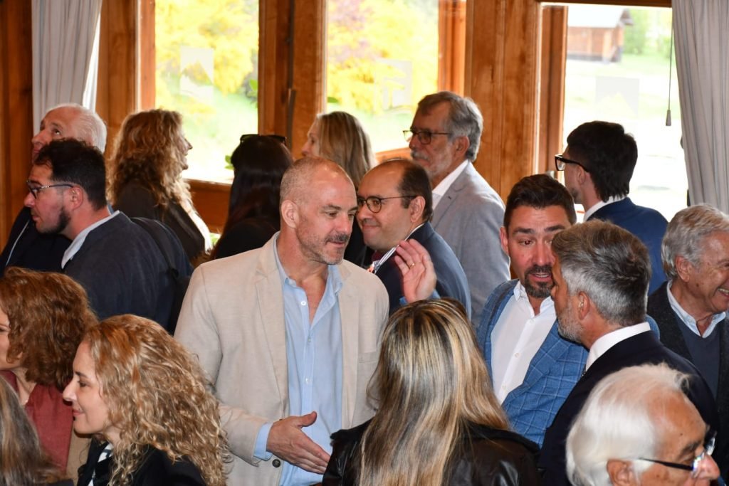 Encuentro “Constitución y Derecho” en Villa La Angostura