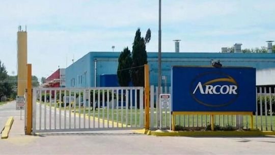 Arcor sufre un derrumbe millonario de sus ganancias por la caída del consumo Arcor sufre un derrumbe millonario de sus ganancias por la caída del consumo