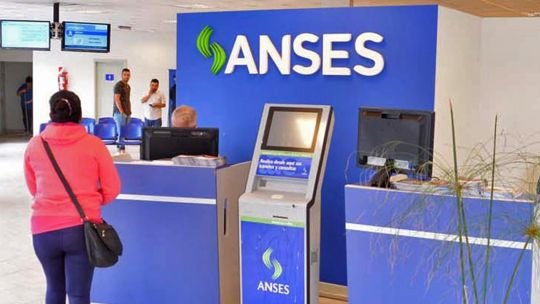 ANSES: quiénes cobran hoy 20 de noviembre según DNI