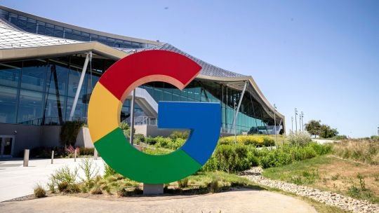 Alphabet se dispara tras excelentes críticas a su nuevo modelo de IA Gemini Alphabet se dispara tras excelentes críticas a su nuevo modelo de IA Gemini