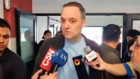 Comenzó la transición, Manuel Adorni se reúne con Guillermo Francos y Santilli con Catalán