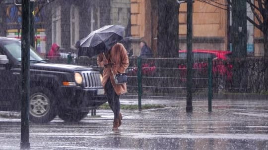 Alerta por lluvias en Buenos Aires: cuándo mejora el tiempo