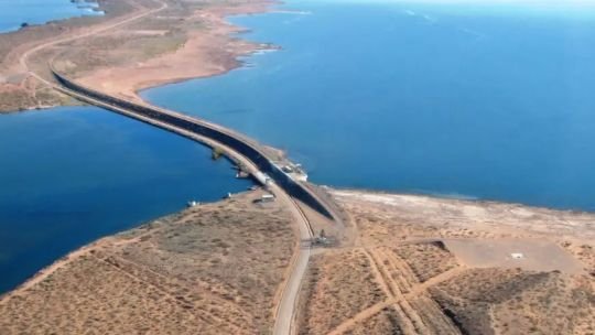 Privatizaciones: cuáles son las empresas que compiten por las represas del Comahue