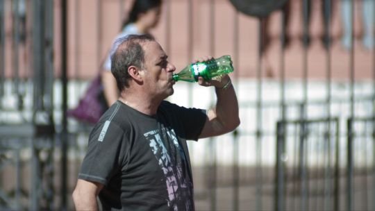 Pronóstico de temperaturas extremas y sol en el centro del país, mientras Cuyo permanece bajo alerta por ola de calor Pronóstico de temperaturas extremas y sol en el centro del país, mientras Cuyo permanece bajo alerta por ola de calor